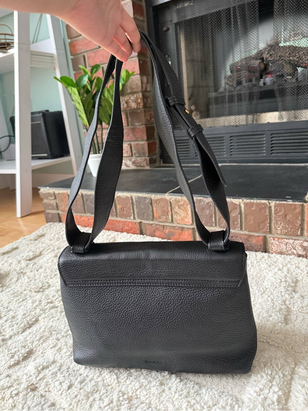Source Unknown Black Pebbled Leather Messenger Bag
